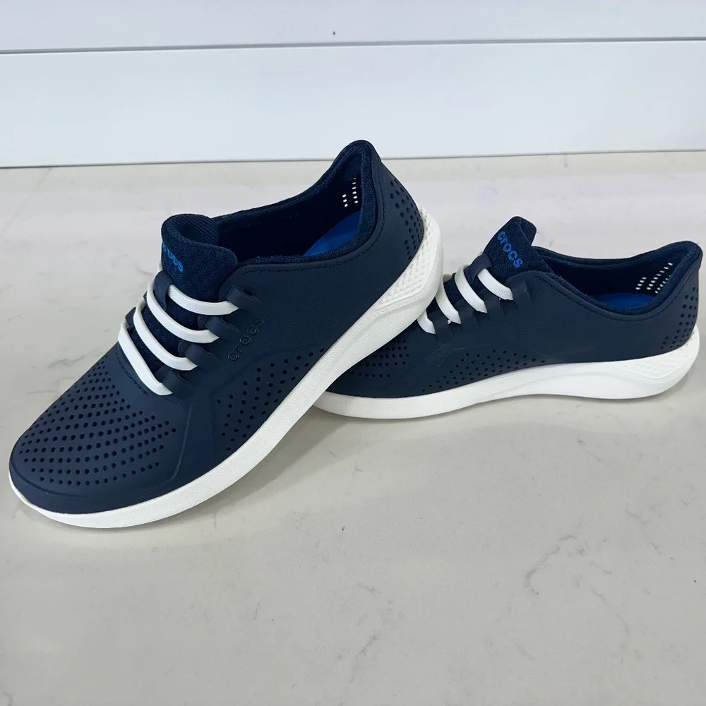 EUC/Like New Crocs LiteRide Pacer Sneakers - Picture 1 of 5